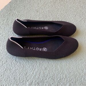 Rothy's *Retired* White Halo Black Ballet Flats Round Toe Women's 7